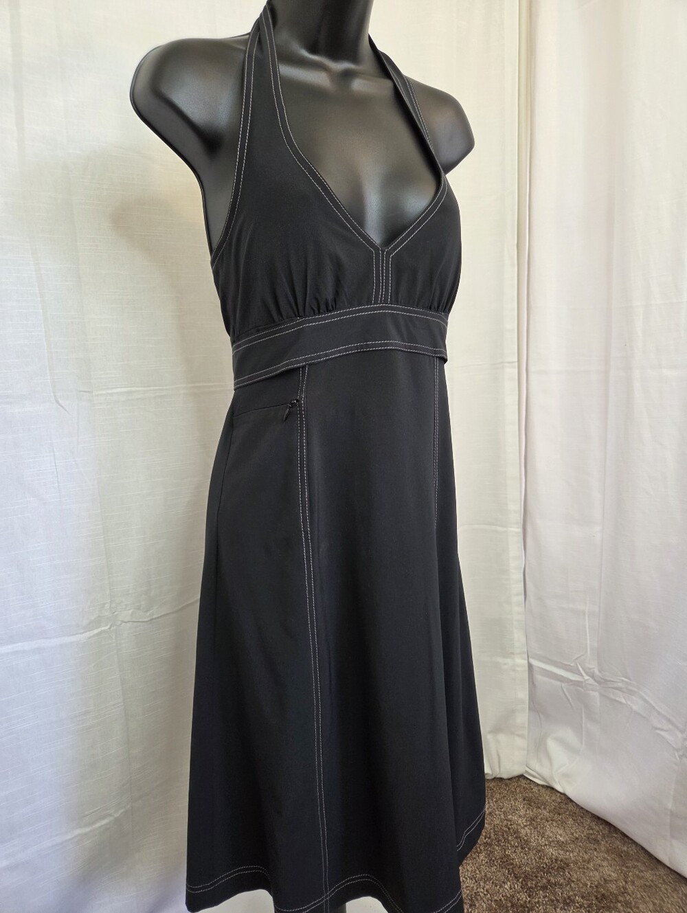 Athleta Black Halter Above the Knee A-Line Dress /Contrast Stitching Size XS - Picture 4 of 13